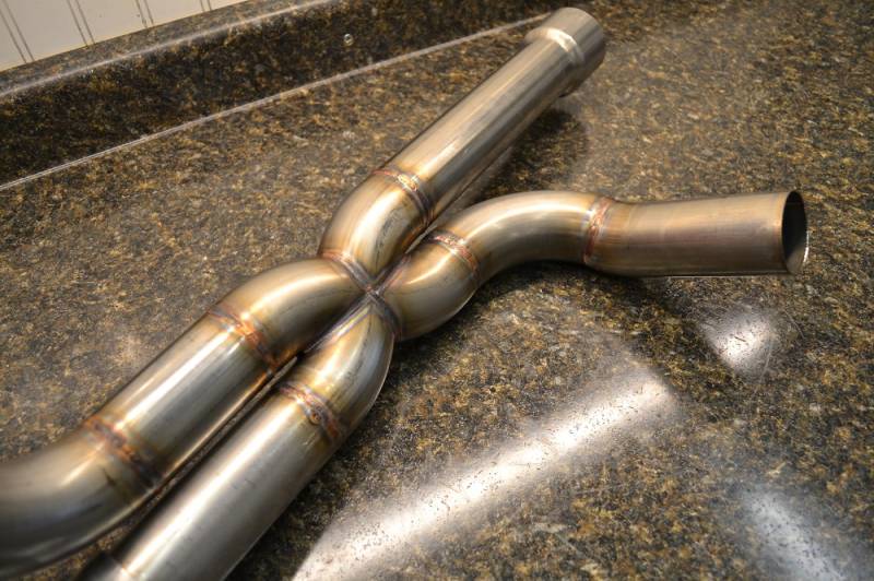 Fuel Moto Jackpot Exhaust Header Pipe Steel 2-1-2 Crossover Harley Tou –  American Classic Motors