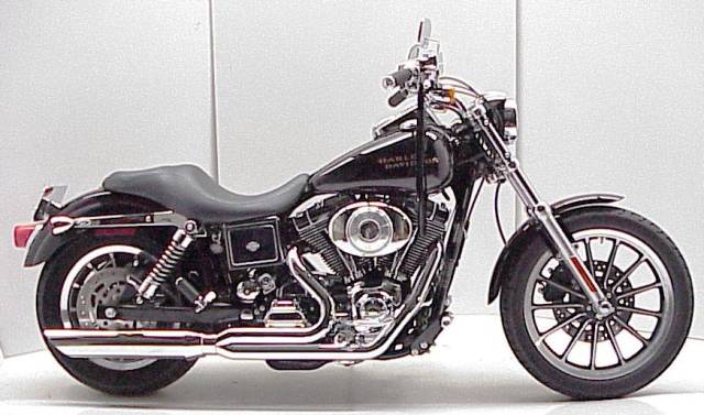 D&D - D&D Fat Cat 2 into 1 Chrome Perforated Wrapped Baffle 95-05 Dyna