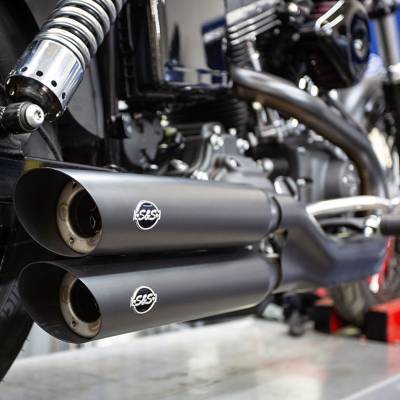 S&S Cycle - S&S Cycle 4" Slash Cut Black Slip On Mufflers