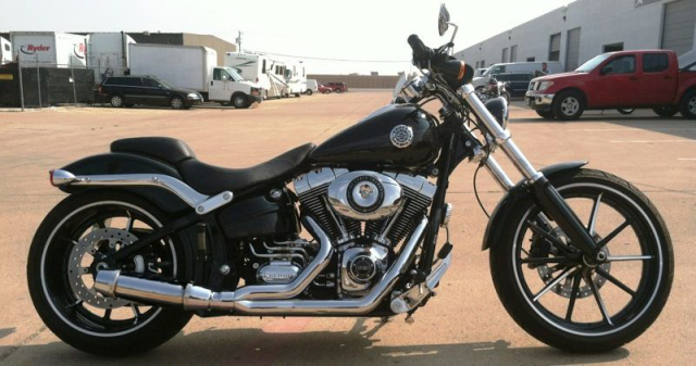 D&D - D&D Bob Cat Upswept 2 into 1 Chrome with Aluminum Sleeve 84-17 Softail