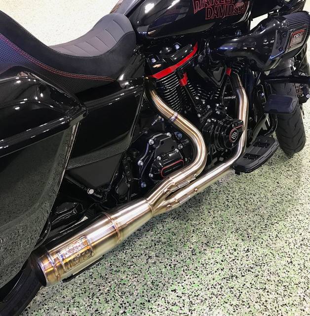 Fuel Moto - Fuel Moto Contender 2 Into 1 Exhaust Stainless Milwaukee Eight Touring FLH M8