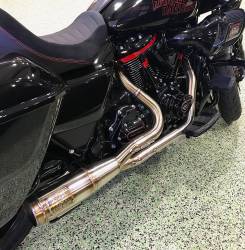 Fuel Moto - Fuel Moto Contender 2 Into 1 Exhaust Stainless Milwaukee Eight Touring FLH M8 - Image 1